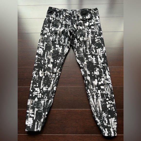 Calvin Klein Performance Women’s Activewear Quick Dry Printed Workout Leggings L - Picture 1 of 12